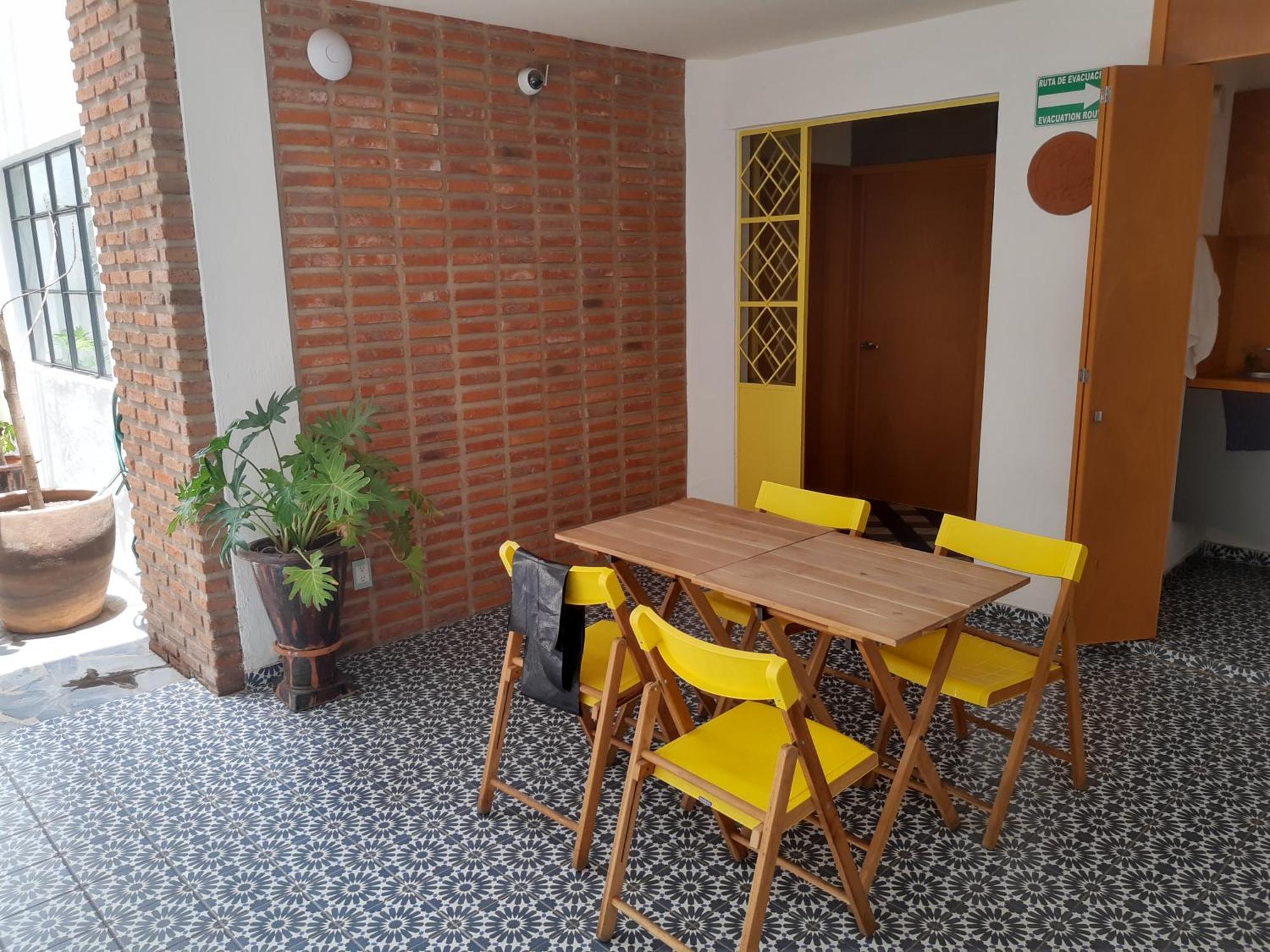 Estudio #5 Casa Fatima, 8 Min Del Centro 1 Persona Гвадалахара Екстер'єр фото